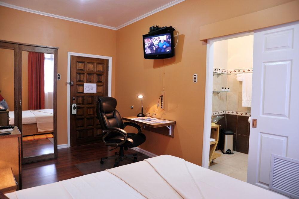 Culture Crossroads Inn Port of Spain Екстер'єр фото