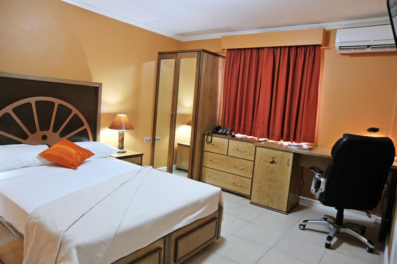 Culture Crossroads Inn Port of Spain Екстер'єр фото