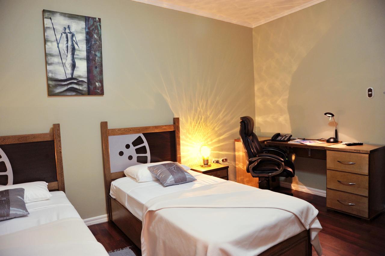 Culture Crossroads Inn Port of Spain Екстер'єр фото