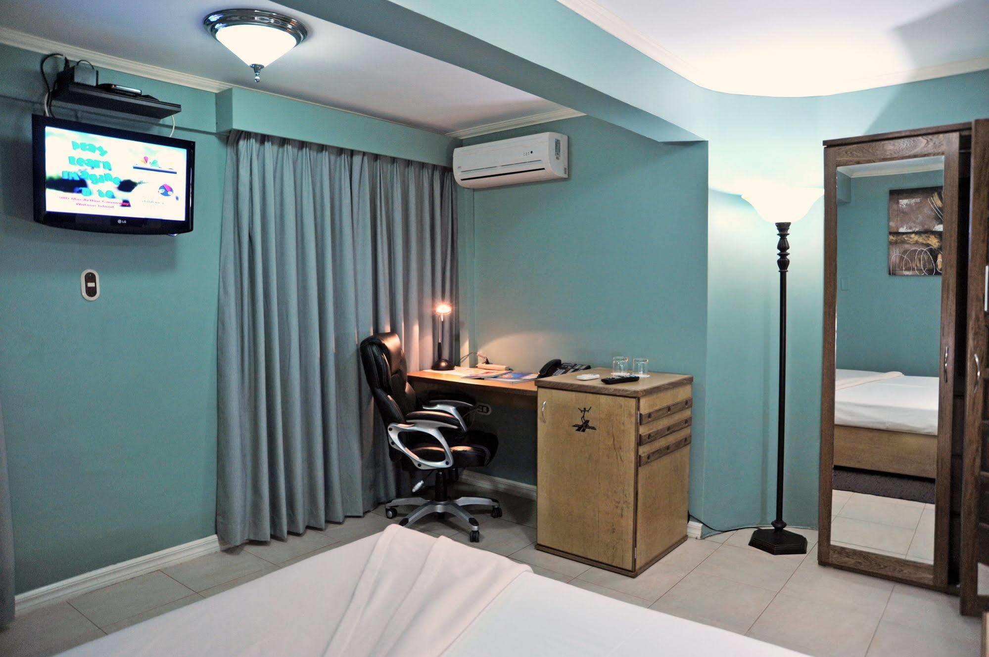 Culture Crossroads Inn Port of Spain Екстер'єр фото