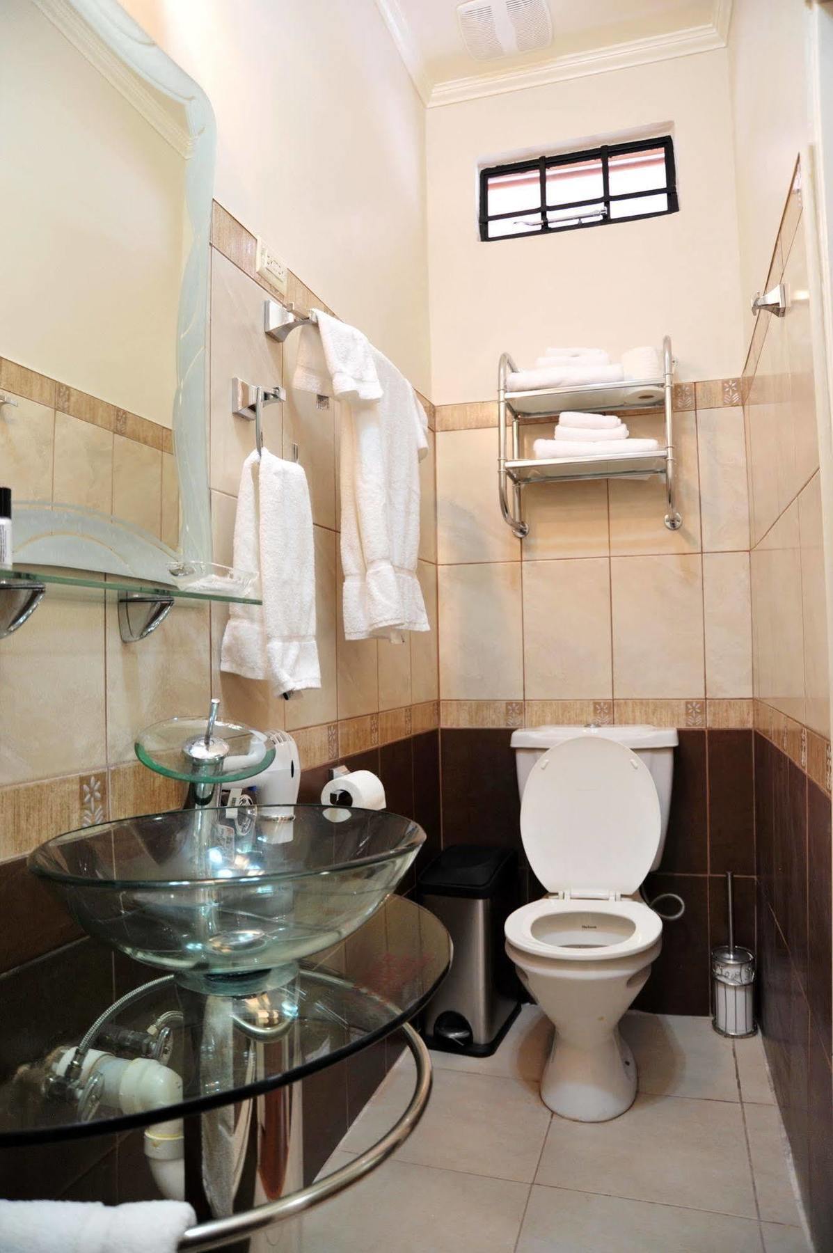Culture Crossroads Inn Port of Spain Екстер'єр фото