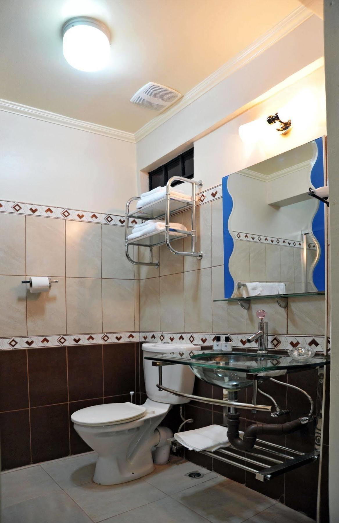 Culture Crossroads Inn Port of Spain Екстер'єр фото